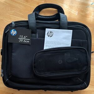 HP Black 15.6" Laptop Carry Case with Front Accessory Pouch